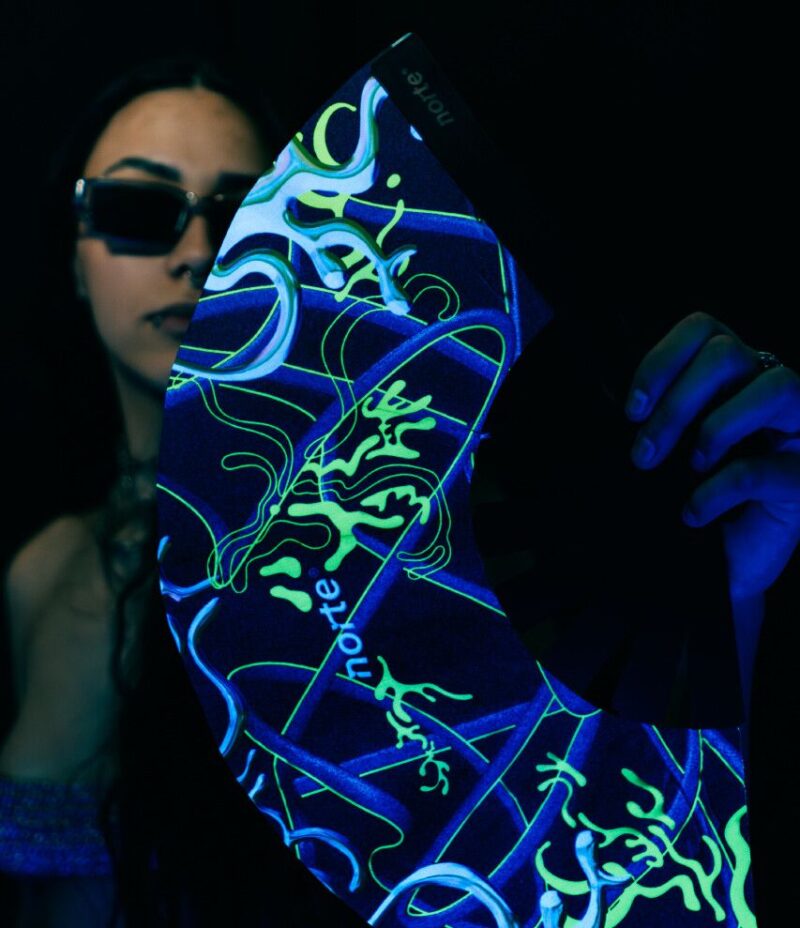 1747004718de8dedd1248e5994cf271936ca79897e.jpg Abanico Electric Pulse Green Standard