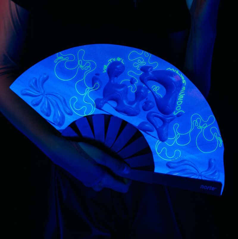 1747005703d367afcd141b85e2823568628bb3b355.jpg Abanico Sky Drift Rose Standard