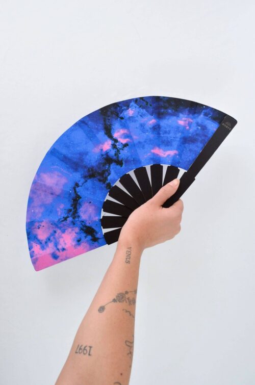 1686524958456a1938968abfc8ca88998c73404fb9-1 Abanico Galaxia Violet XL